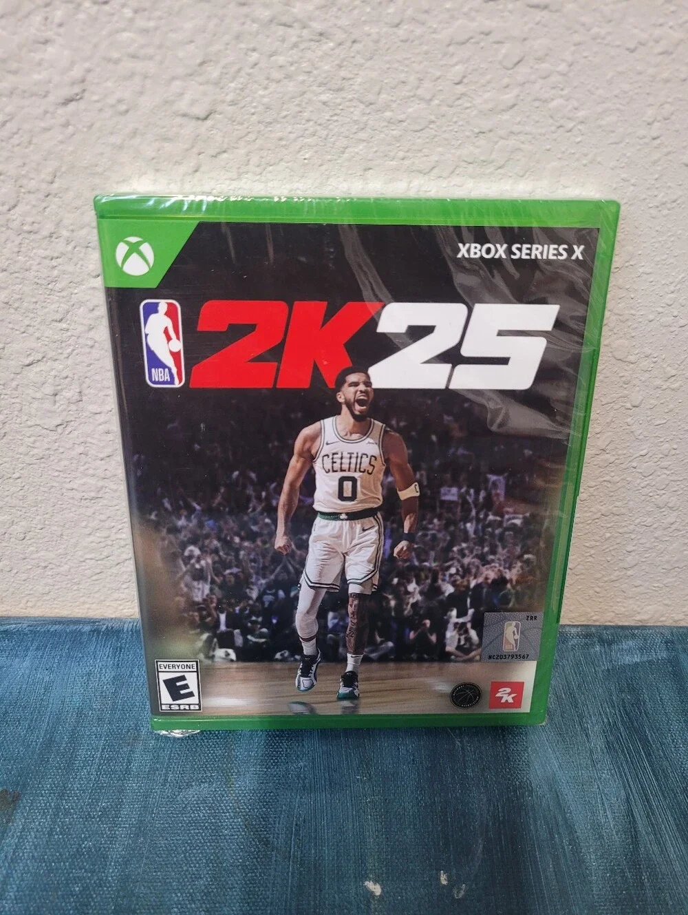 NBA 2K25 Standard Edition Xbox Series X New Sealed